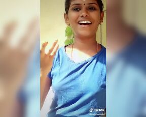 Tamil hot girl tiktok video mistakely without inner(nipples)