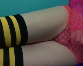 Handjob Teenage Solo Sissy Femboy پسر آماتور ایرانی