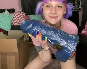 HUGE DILDO JohnThomasToys Review!