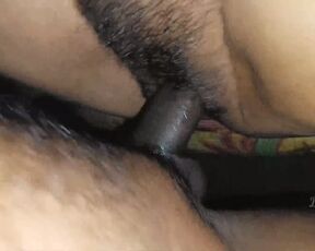 Rasili chut wali chubby bhabhi ki hairy pussy ko rat ke andhere me choda