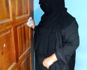 Padosi Ladaka Jabardasti Chudai Desi Muslim 55 year old Aunty Jabaki Safai Ghar - Tamil Sex