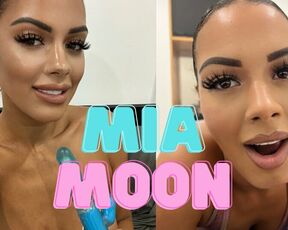 Introduction Video Mia Moon. Hope you will like my content guys :)