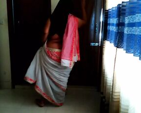 Tamil Desi Aunty ko jabardasti chudai apni beta jab ghar jhado diya - Indian hot aunty big ass fucked & huge cum behind