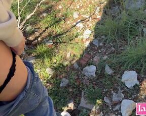 Cute Girl Sucking Stranger Dick Outdoor While Hiking - He Fucked Her In Public